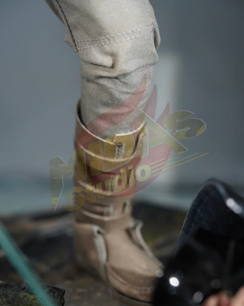 Brand New🔥 Hot Toys 1/6 Scale Star Wars: The Empire Strikes Back Luke Skywalker Bespin Collectible Figure (Deluxe Edition, DX25)