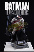 Hot Toys CMS024 DC Comic Batman The Dark Knight Returns Batman 1/6 Scale Collectible Figure