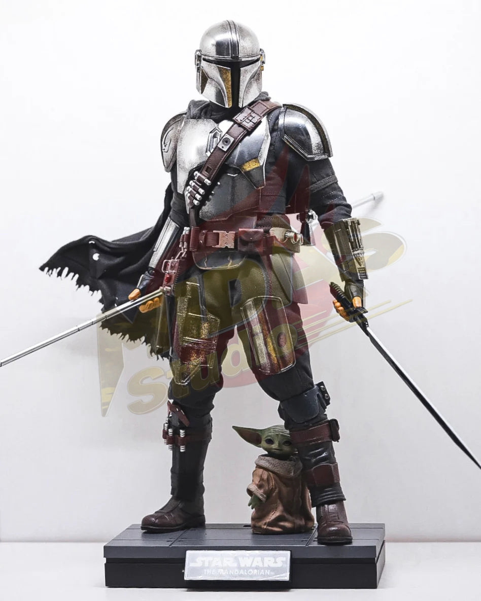 Brand New🔥 Hot Toys 1/6 Scale Star Wars: The Mandalorian and Grogu Collectible Set (Deluxe Version, TMS052)