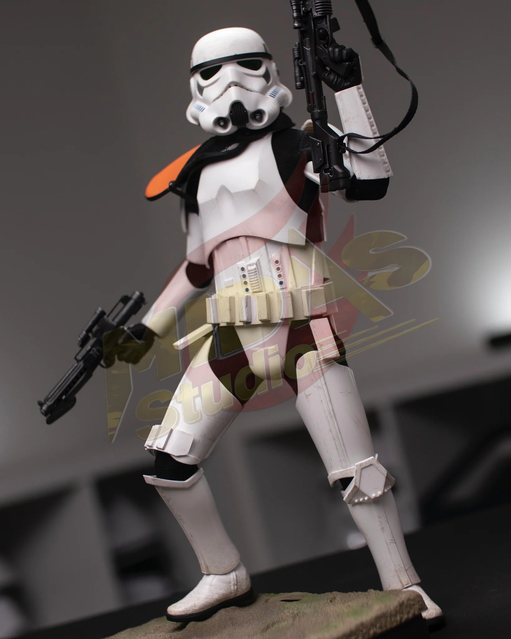 Brand New🔥 Hot Toys TMS041 Star Wars The Mandalorian Stormtrooper Commander Exclusive Edition 1/6 Scale Collectible Figure Set
