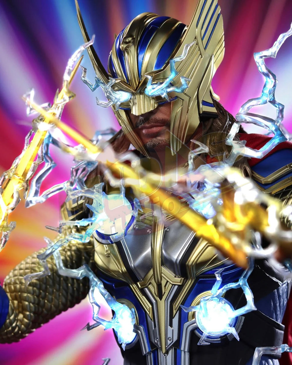 Brand New🔥 Hot Toys 1/6 Scale Marvel Thor: Love and Thunder - Thor Collectible Figure (Deluxe Edition, MMS656)