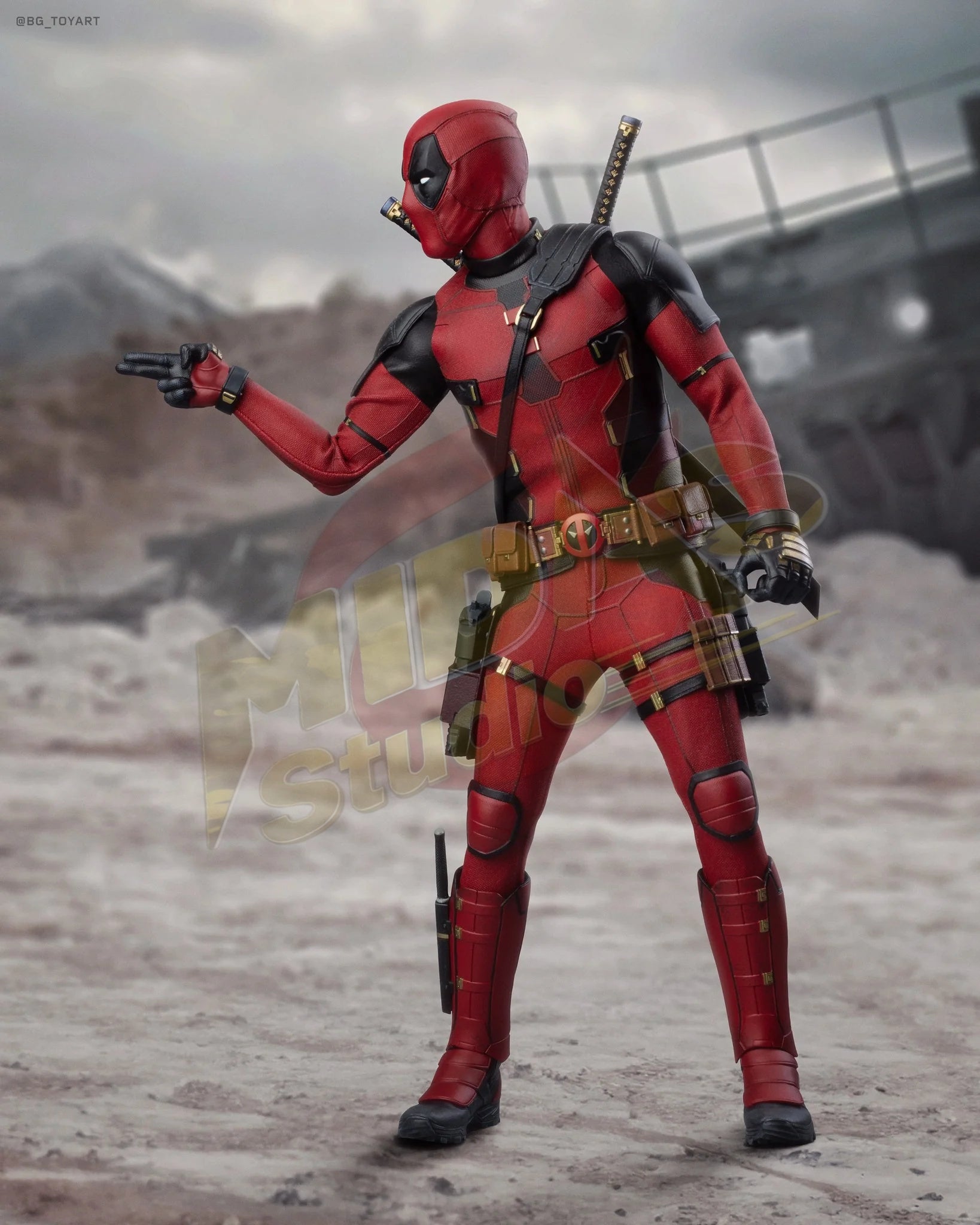 Brand New🔥Hot Toys 1/6 Scale Marvel Deadpool and Wolverine Deadpool (MMS746B, Exclusive Special Edition) Collectible Figure