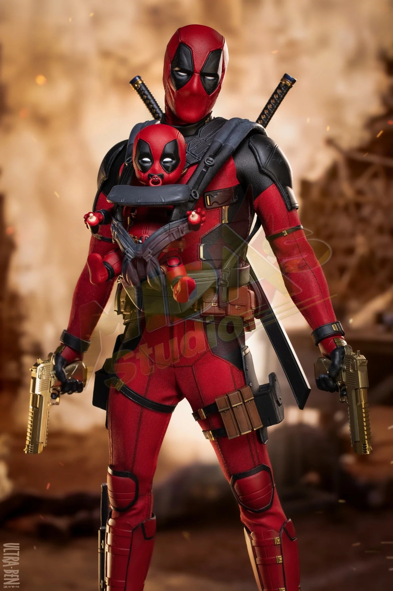 Brand New🔥Hot Toys 1/6 Scale Marvel Deadpool and Wolverine Deadpool (MMS746B, Exclusive Special Edition) Collectible Figure