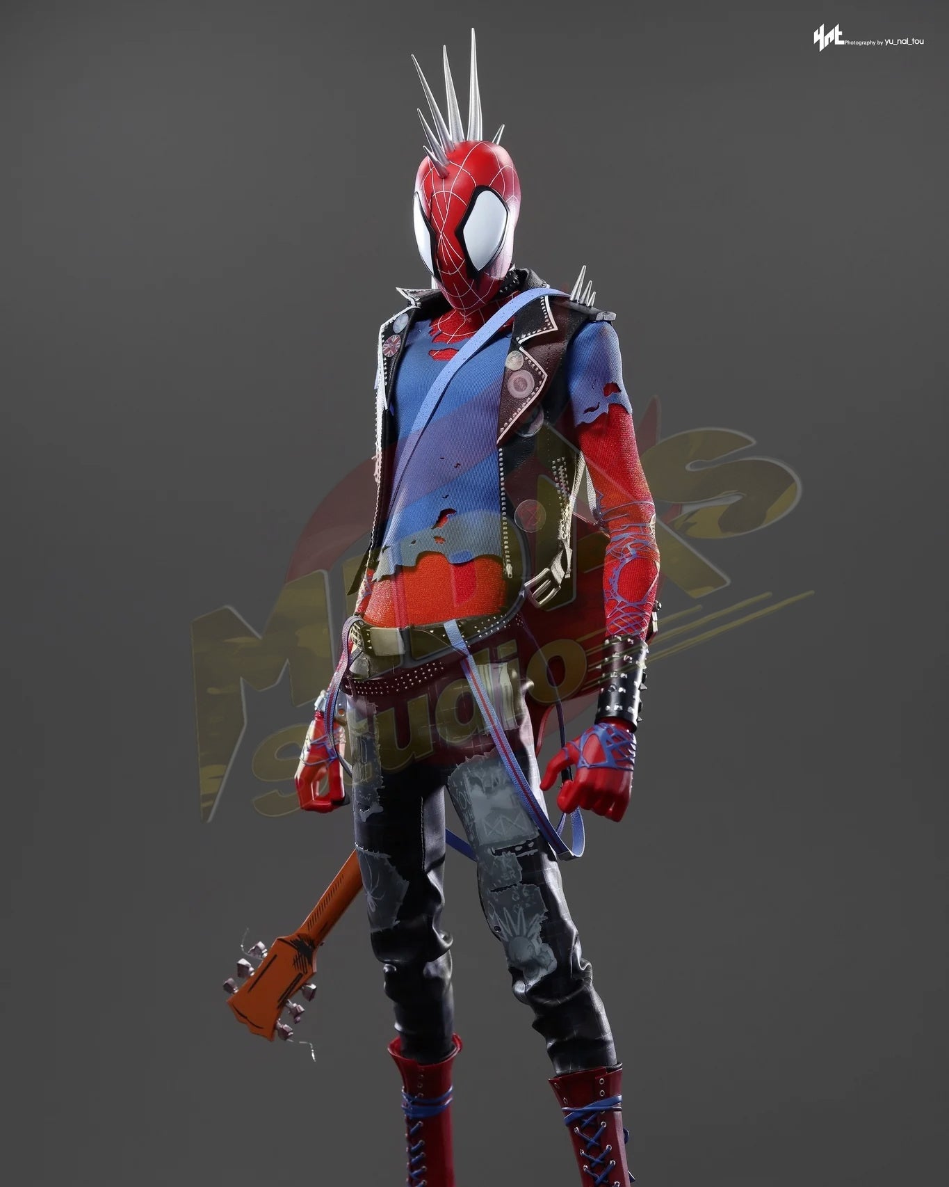 Brand New🔥 Hot Toys 1/6 Scale Spider-Man: Across the Spider-Verse - Spider-Punk Collectible Figure (Special Edition, MMS726B)