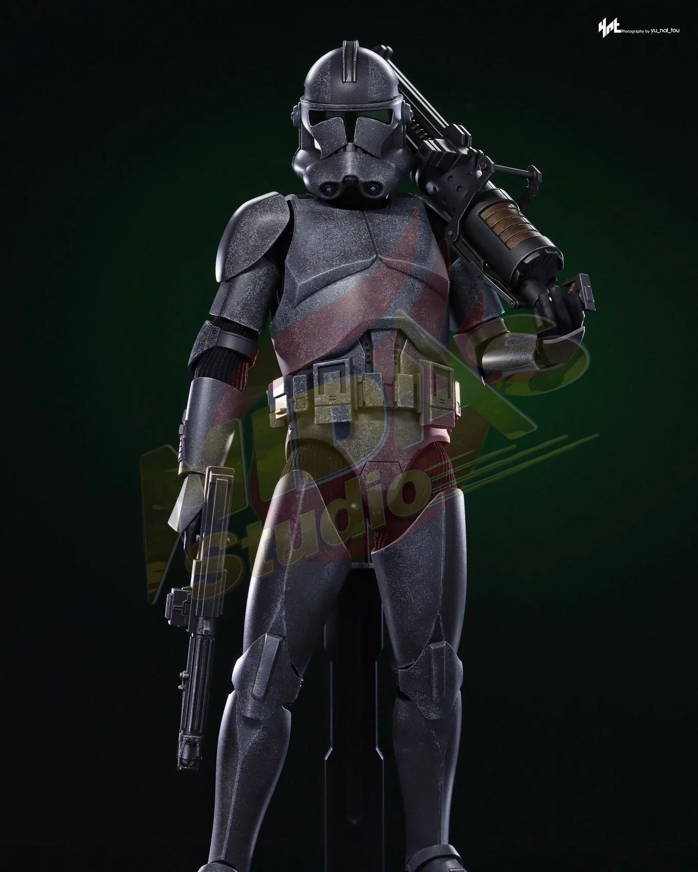 Brand New🔥 Hot Toys 1/6 Scale Star Wars: The Bad Batch - Elite Squad Trooper Collectible Figure (Hot Toys Exclusive, TMS150)