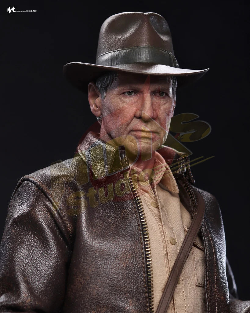 Brand New🔥 Hot Toys 1/6 Scale Indiana Jones and the Dial of Destiny – Indiana Jones Collectible Figure (Deluxe Version, MMS717)