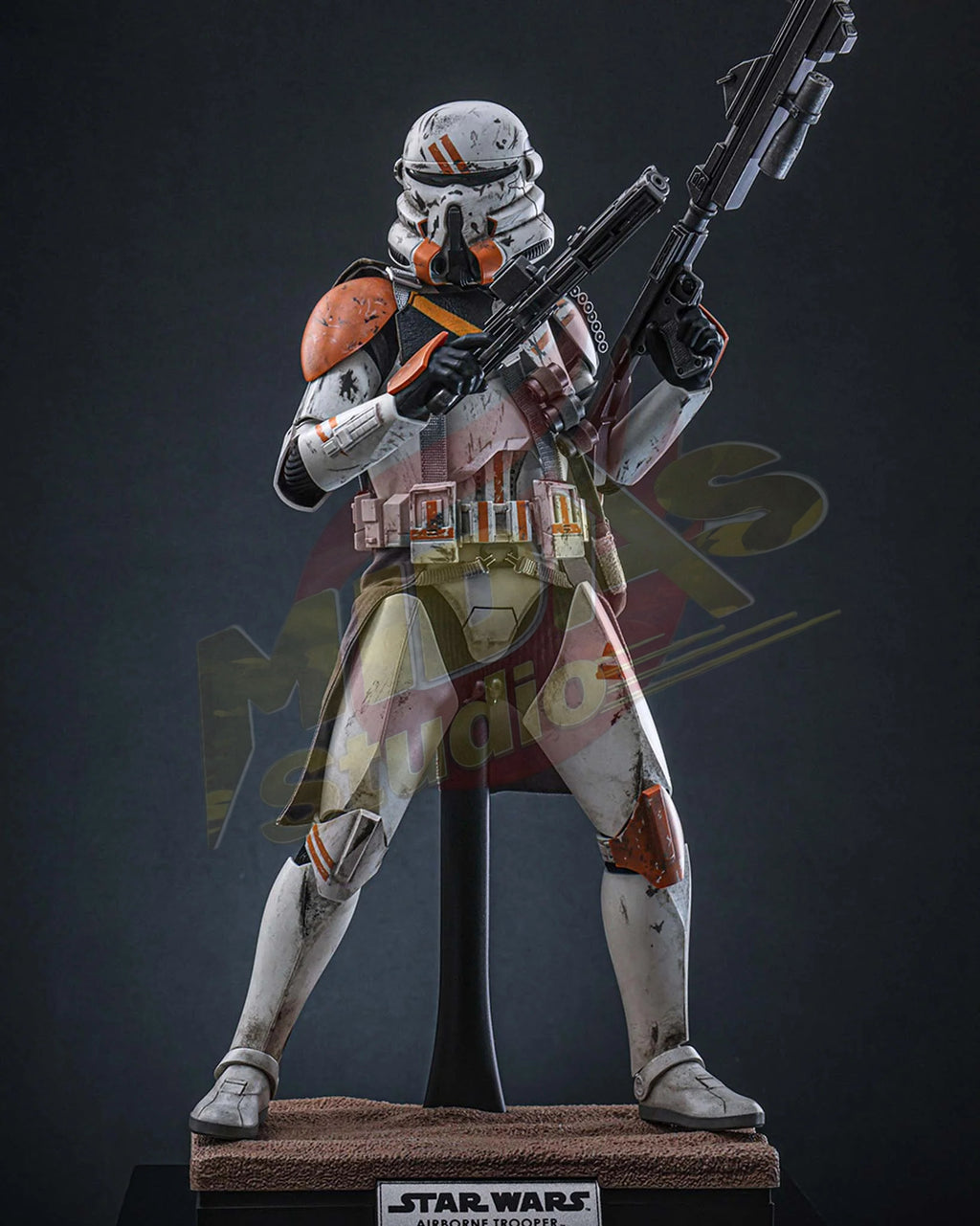 Brand New🔥 Hot Toys 1/6 Scale Star Wars: Episode III Revenge of the Sith Airborne Trooper (212th Attack Battalion) Collectible Figure (MMS794, Hot Toys Exclusive)