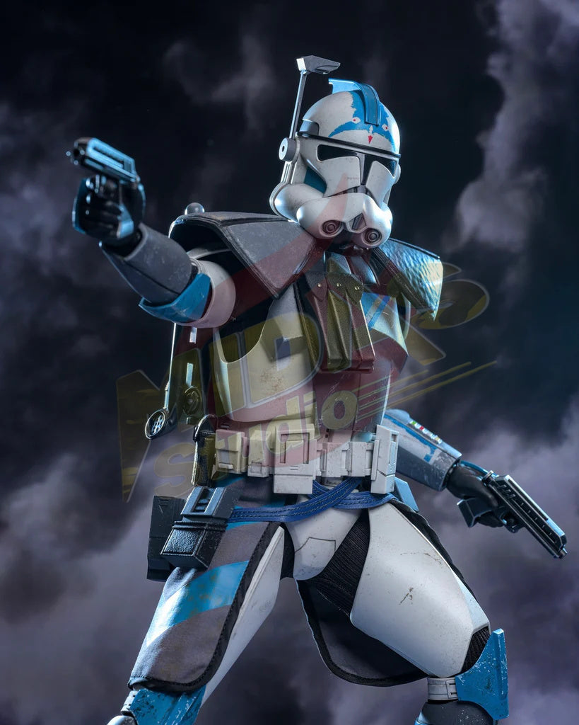 Brand New🔥 Hot Toys 1/6 Scale Star Wars: The Clone Wars Arc Trooper Fives Collectible Figure (TMS132)