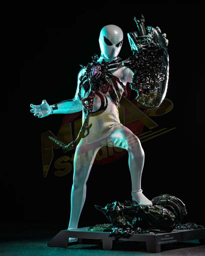 Brand New🔥 Hot Toys CMS027 Aliens Vs. Avengers Miles Morales (Aliens Vs. Avengers Suit) Exclusive 1/6 Scale Collectible Figure Set