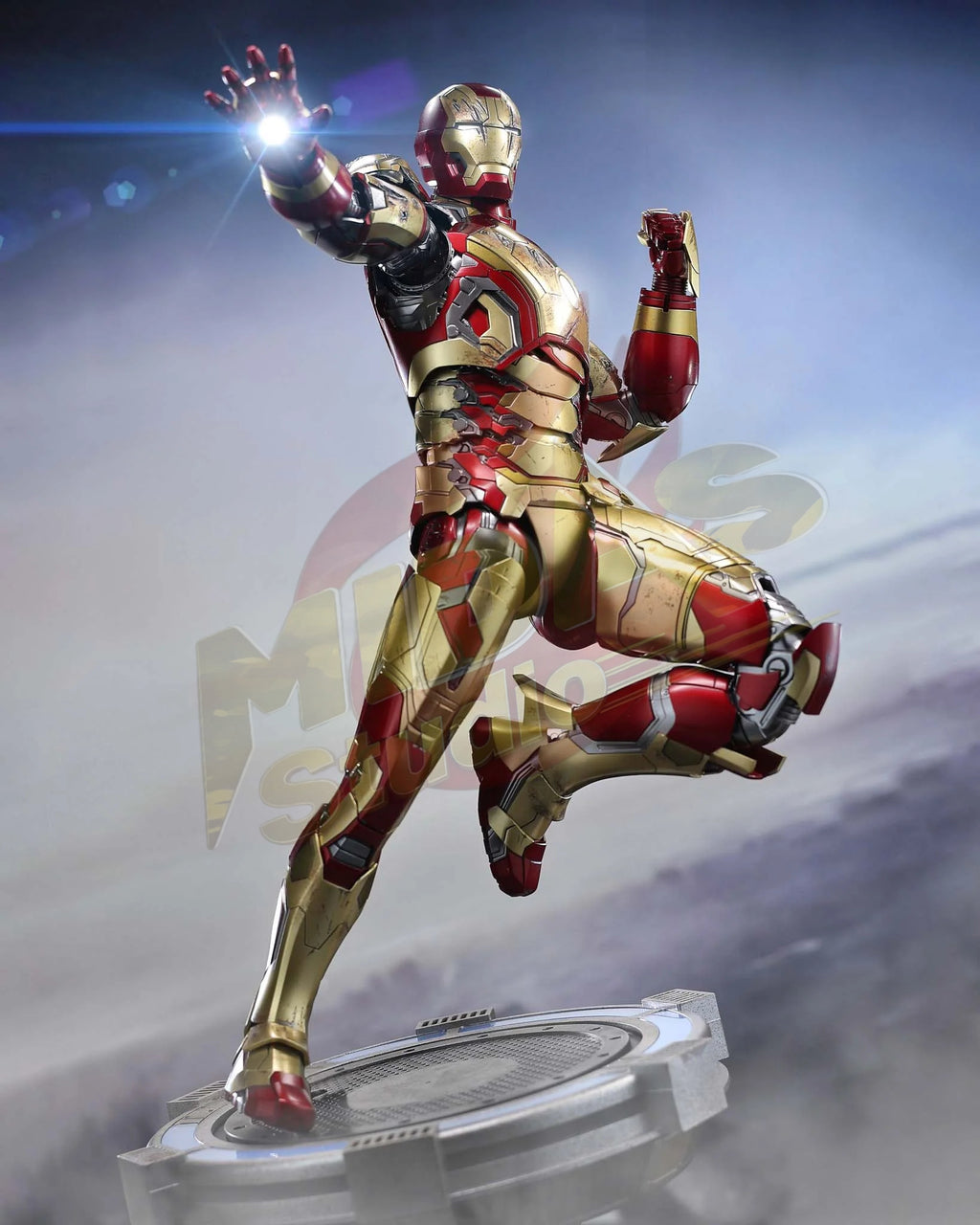 Brand New🔥 Hot Toys 1/6 Scale Marvel Iron Man 3 Iron Man Mark 42 (2.0) Collectible Figure (Deluxe Version, Special Edition, MMS759D66B)