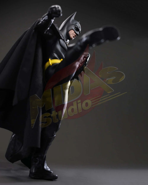Brand New🔥 Hot Toys 1/6 Scale Batman Returns - Batman Collectible Figure (Deluxe Version, MMS770)