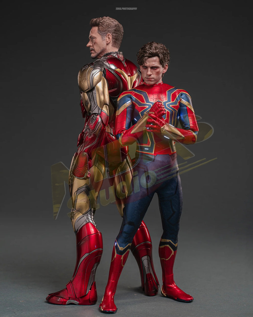 Brand New🔥 Hot Toys MMS762AE Marvel Avengers Endgame Iron Spider Artisan Edition Special Edition 1/6 Scale Collectible Figure Set