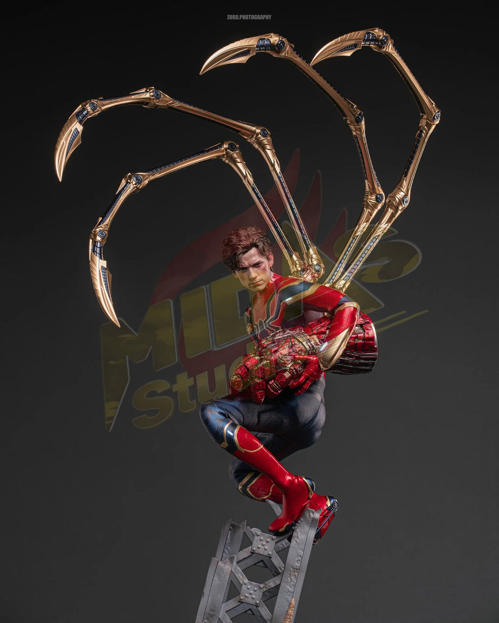 Brand New🔥 Hot Toys MMS762AE Marvel Avengers Endgame Iron Spider Artisan Edition Special Edition 1/6 Scale Collectible Figure Set
