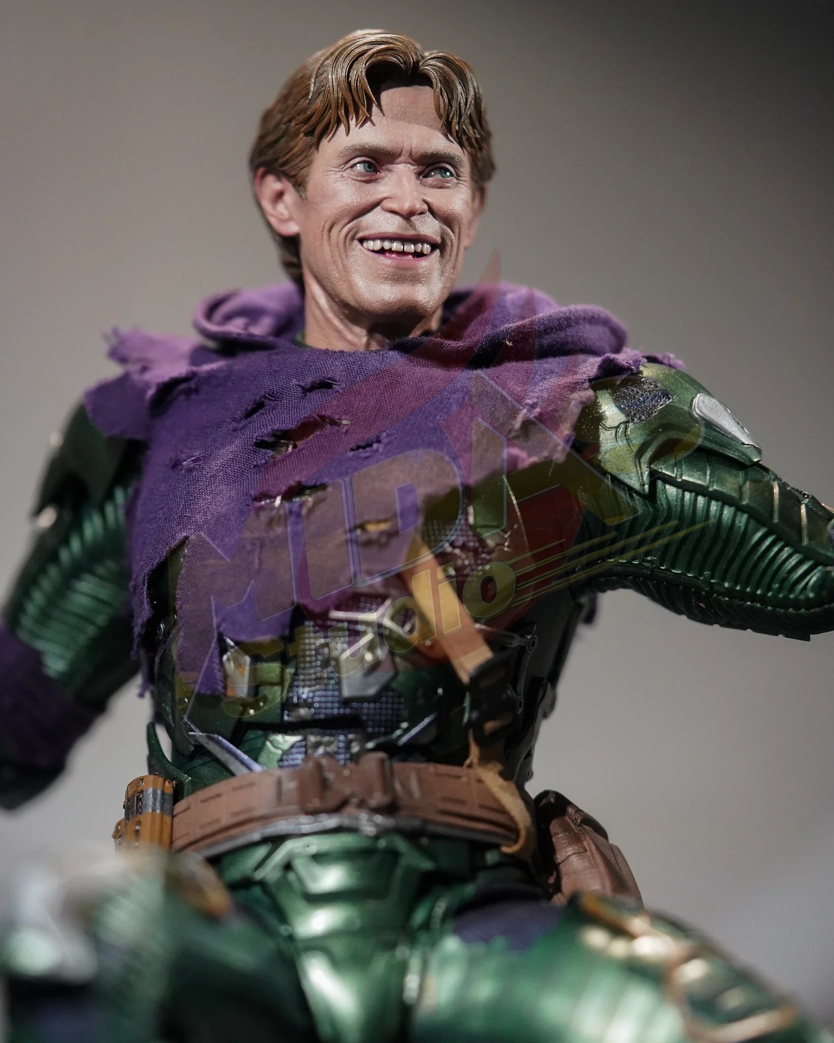 Brand New🔥 Hot Toys 1/6 Scale Spider-Man: No Way Home Green Goblin (Upgraded Suit) Collectible Figure (MMS674)