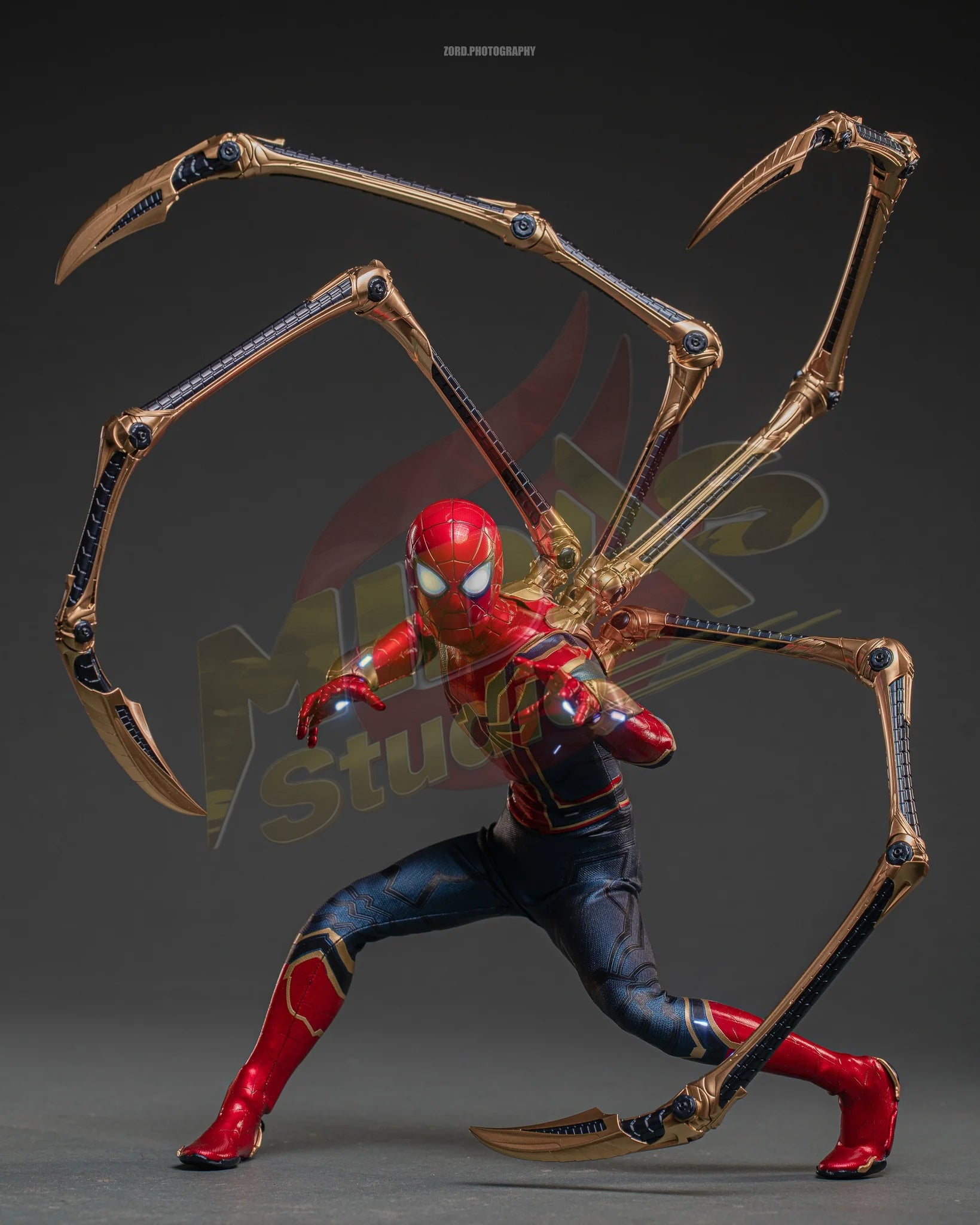 Brand New🔥 Hot Toys MMS762AE Marvel Avengers Endgame Iron Spider Artisan Edition Special Edition 1/6 Scale Collectible Figure Set