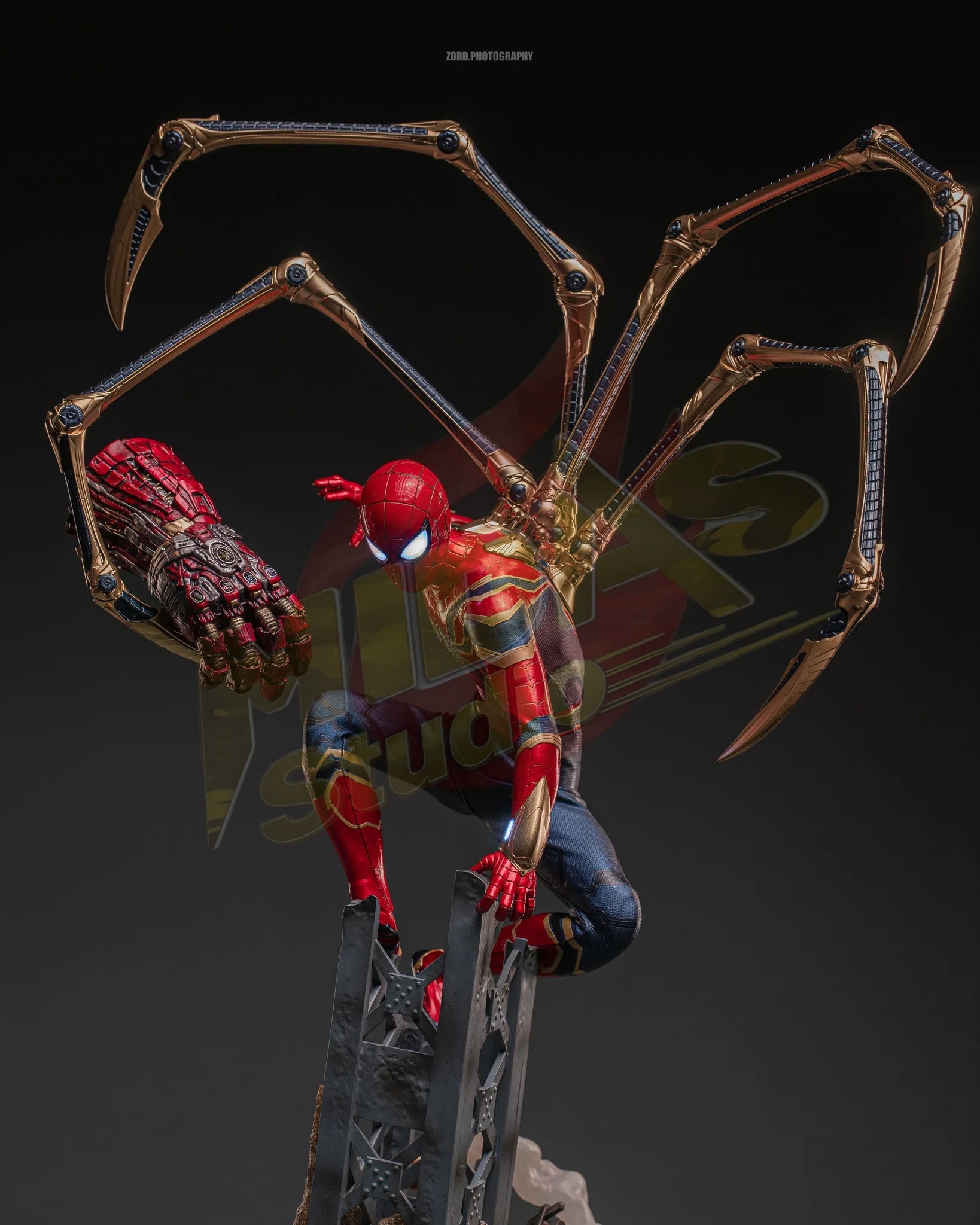 Brand New🔥 Hot Toys MMS762AE Marvel Avengers Endgame Iron Spider Artisan Edition Special Edition 1/6 Scale Collectible Figure Set