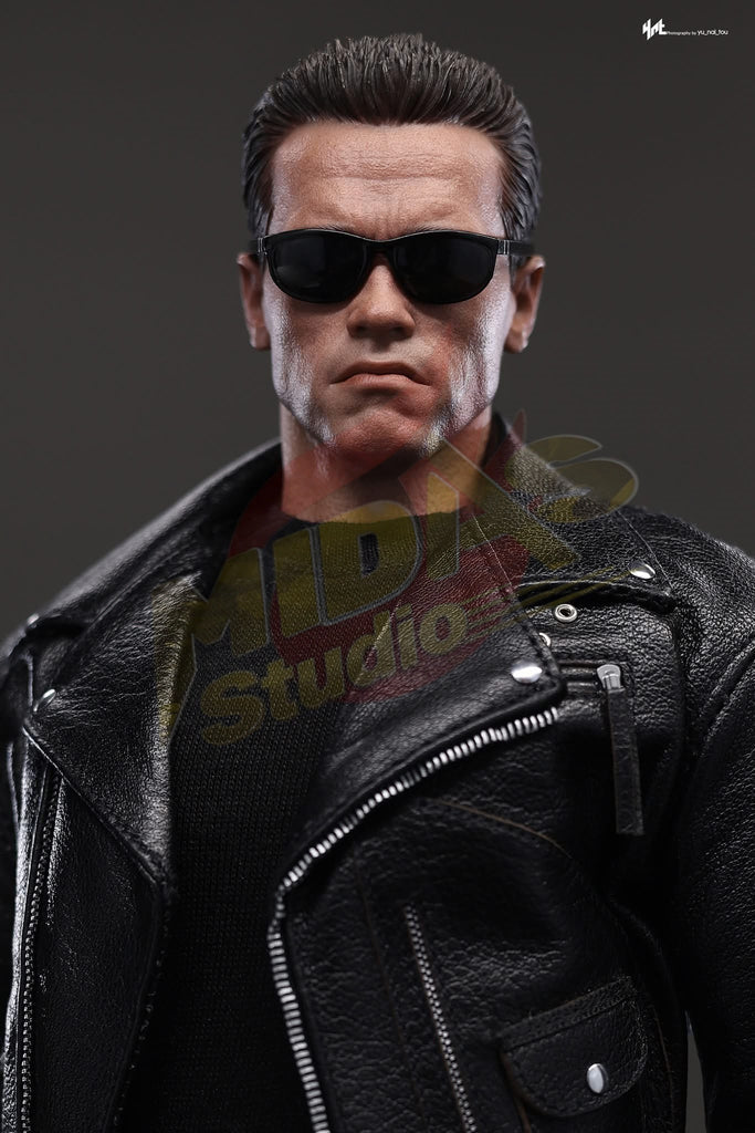 Brand New🔥 Hot Toys 1/6 Scale Terminator 2: Judgment Day T-800 (2.0) Collectible Figure (MMS795)