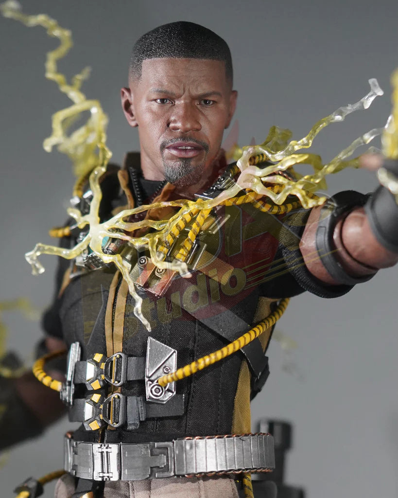 Brand New🔥 Hot Toys 1/6 Scale Spider-Man: No Way Home Electro Collectible Figure (MMS644)