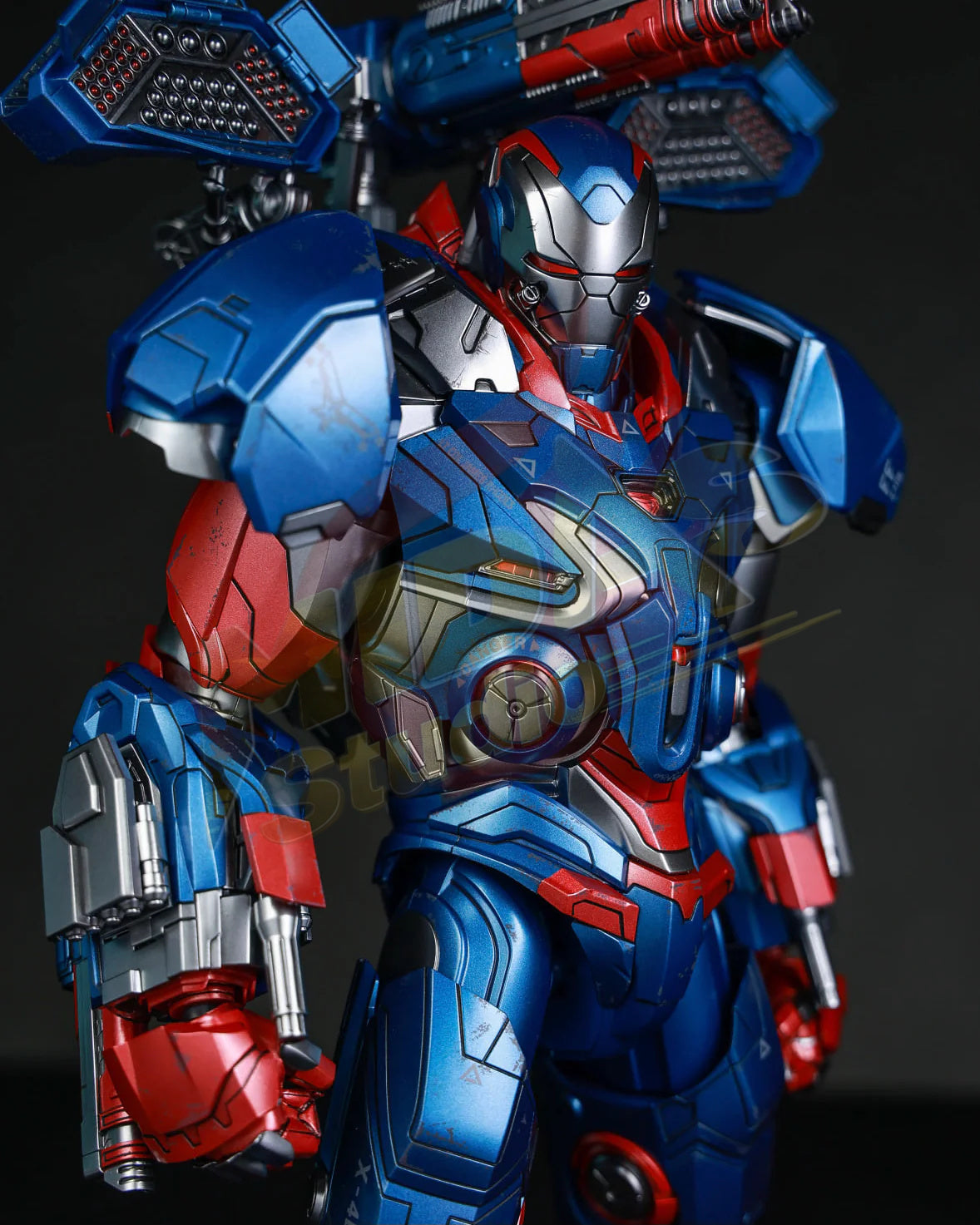 Brand New🔥 Hot Toys MMS547D34 Avengers Endgame Iron Patriot 1/6 Scale Collectible Figure Set