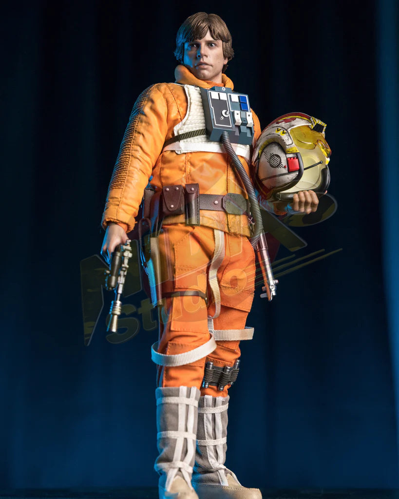 Brand New🔥 Hot Toys 1/6 Scale Star Wars - Luke Skywalker (Snowspeeder Pilot) Collectible Figure (MMS585)
