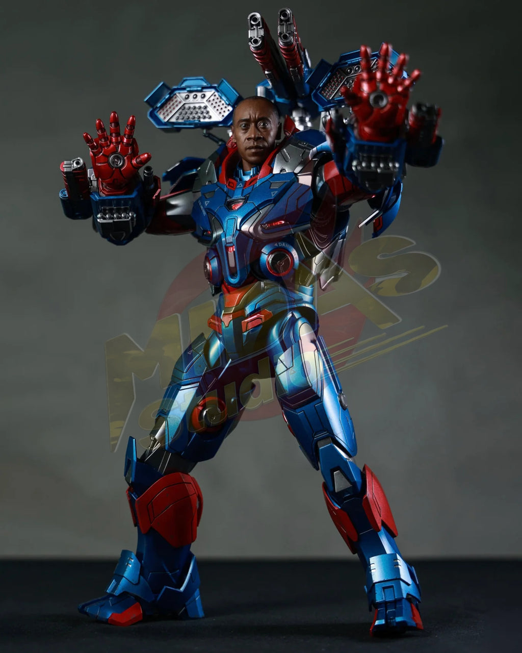 Brand New🔥 Hot Toys MMS547D34 Avengers Endgame Iron Patriot 1/6 Scale Collectible Figure Set
