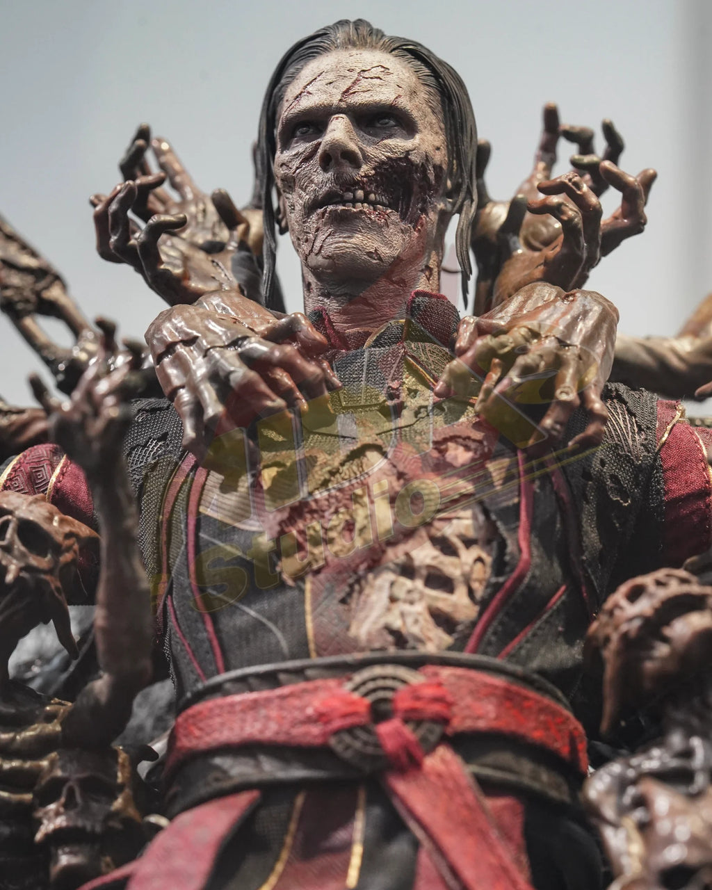 Brand New🔥 Hot Toys MMS654 Doctor Strange in the Multiverse of Madness Dead Strange 1/6 Scale Collectible Figure Set