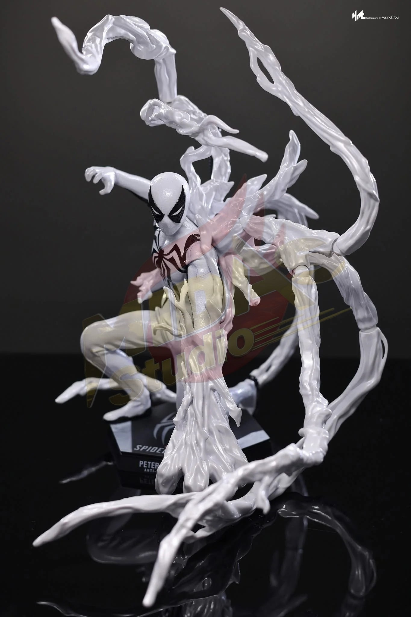 Brand New🔥 Hot Toys VGM69 Marvel Spider-Man 2 Peter Parker Anti-Venom Suit 1/6 Scale Collectible Figure Set