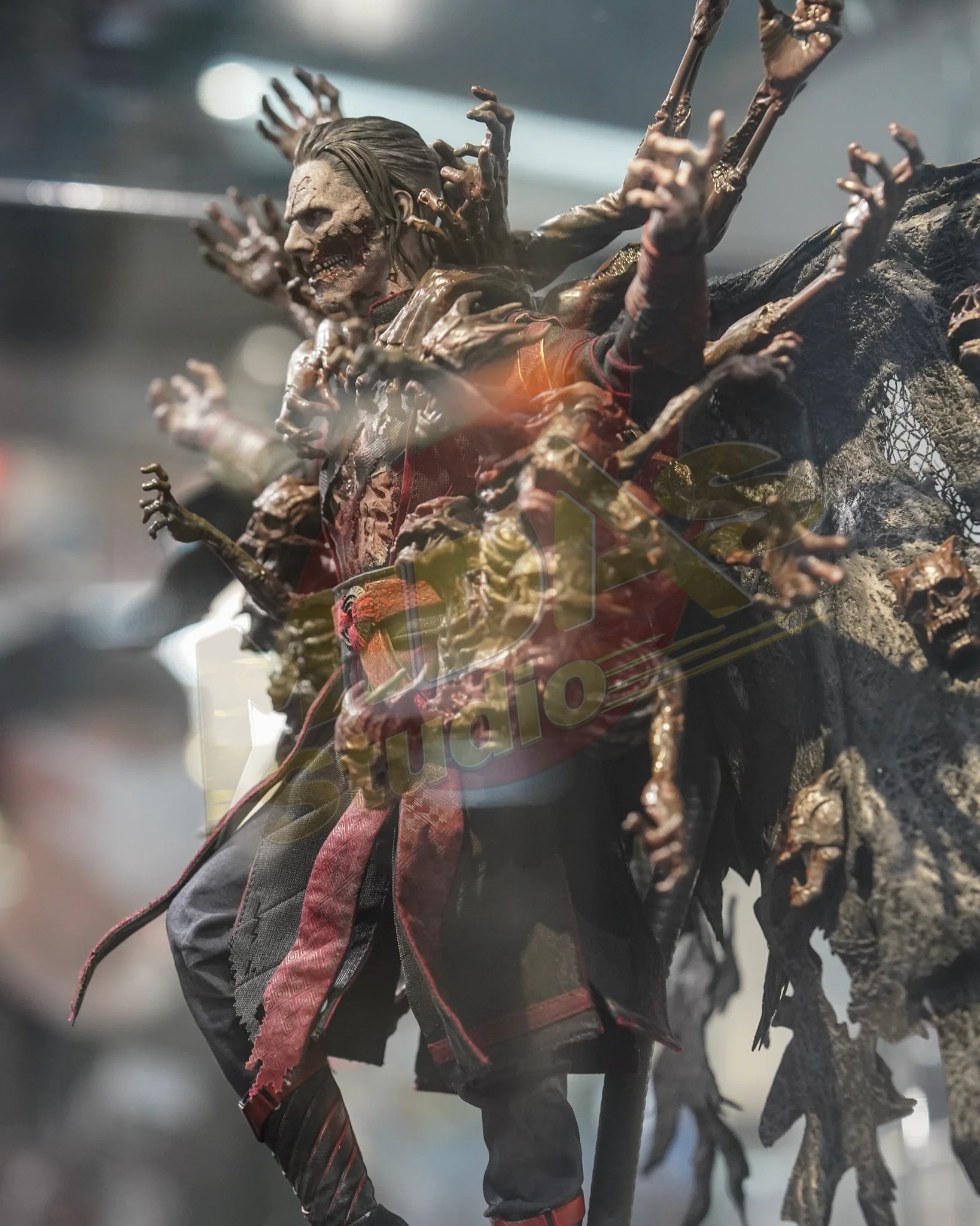 Brand New🔥 Hot Toys MMS654 Doctor Strange in the Multiverse of Madness Dead Strange 1/6 Scale Collectible Figure Set
