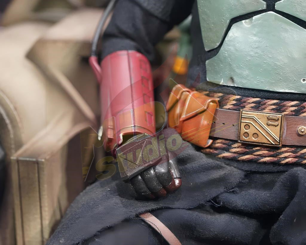 Brand New🔥 Hot Toys 1/6 Scale Star Wars: The Mandalorian Boba Fett (Repaint Armor and Throne) Collectible Figure (Special Edition, TMS056B)