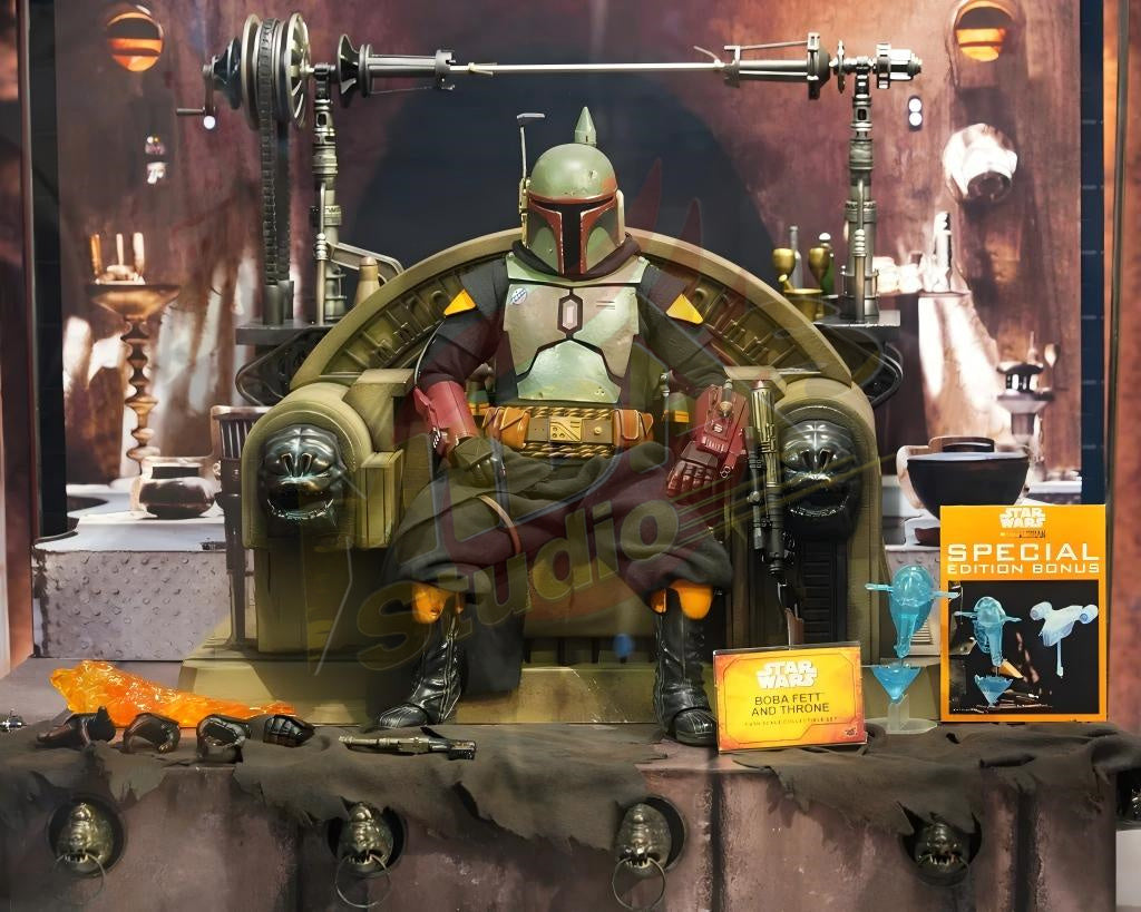 Brand New🔥 Hot Toys 1/6 Scale Star Wars: The Mandalorian Boba Fett (Repaint Armor and Throne) Collectible Figure (Special Edition, TMS056B)