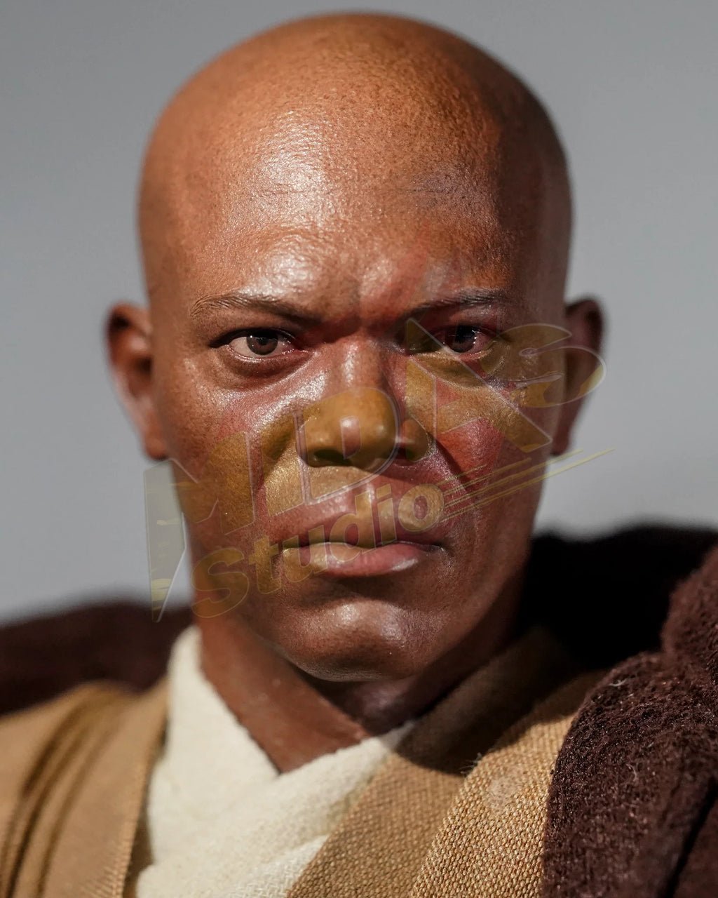 Brand New🔥 Hot Toys 1/6 Scale Star Wars: Attack of the Clones Mace Windu Collectible Figure (MMS681)