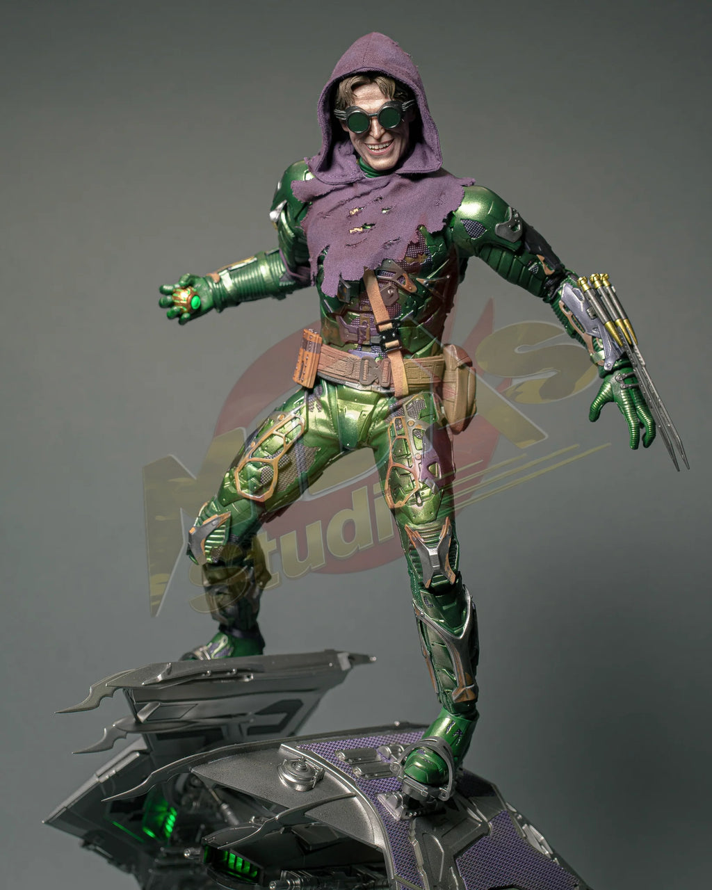 Brand New🔥 Hot Toys 1/6 Scale Spider-Man: No Way Home Green Goblin (Upgraded Suit) Collectible Figure (MMS674)