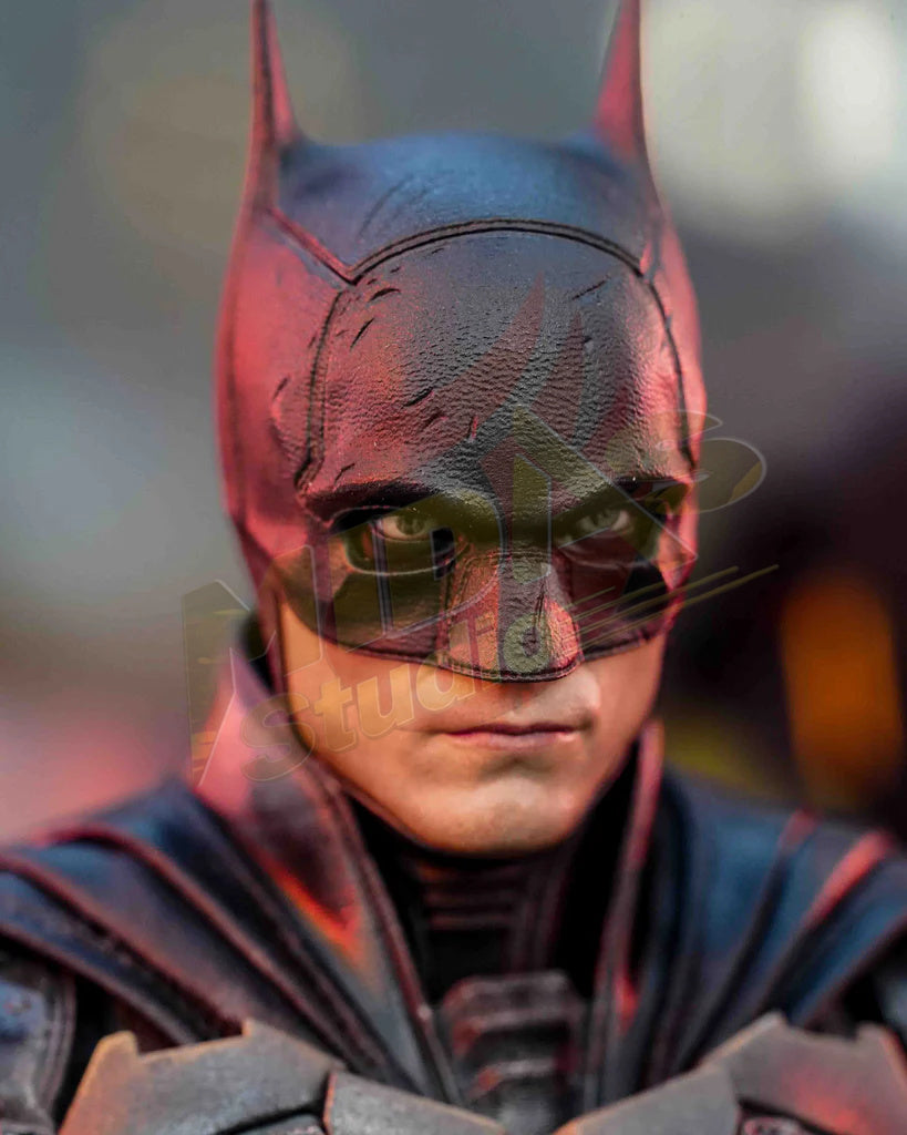 Brand New🔥 Hot Toys 1/6 Scale DC The Batman (Deluxe Edition) Collectible Figure (MMS639)