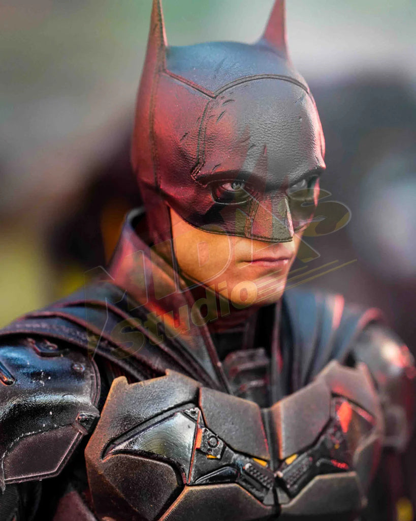 Brand New🔥 Hot Toys 1/6 Scale DC The Batman (Deluxe Edition) Collectible Figure (MMS639)