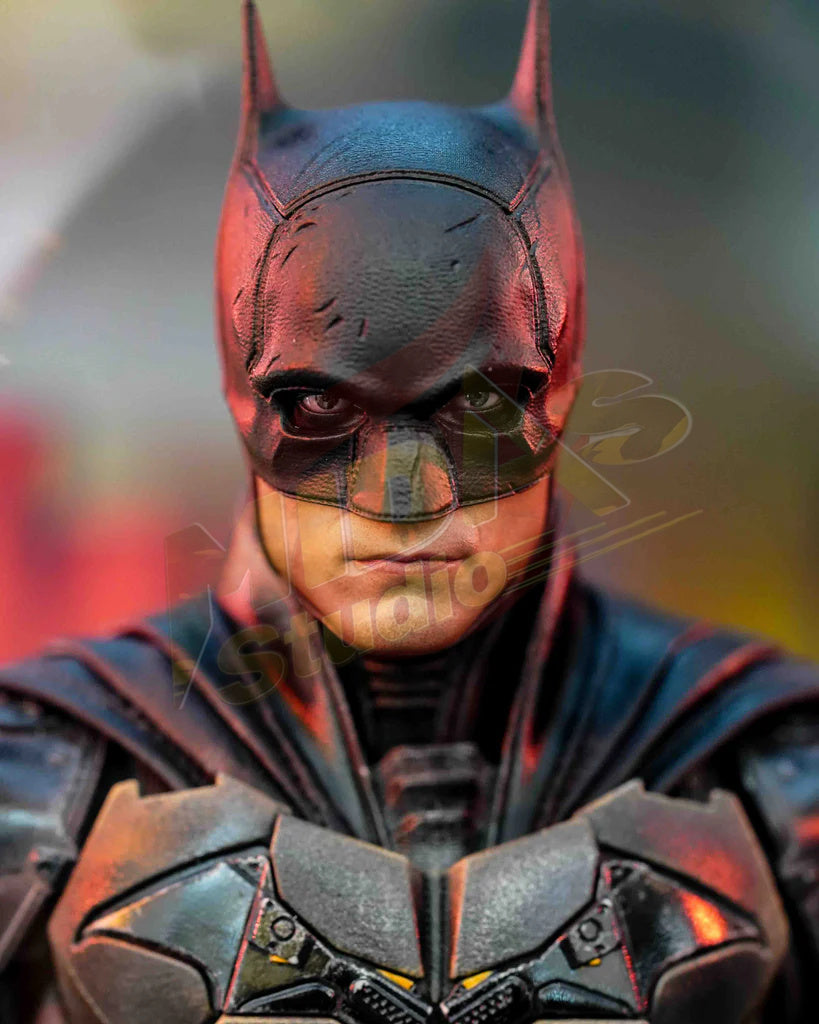 Brand New🔥 Hot Toys 1/6 Scale DC The Batman (Deluxe Edition) Collectible Figure (MMS639)