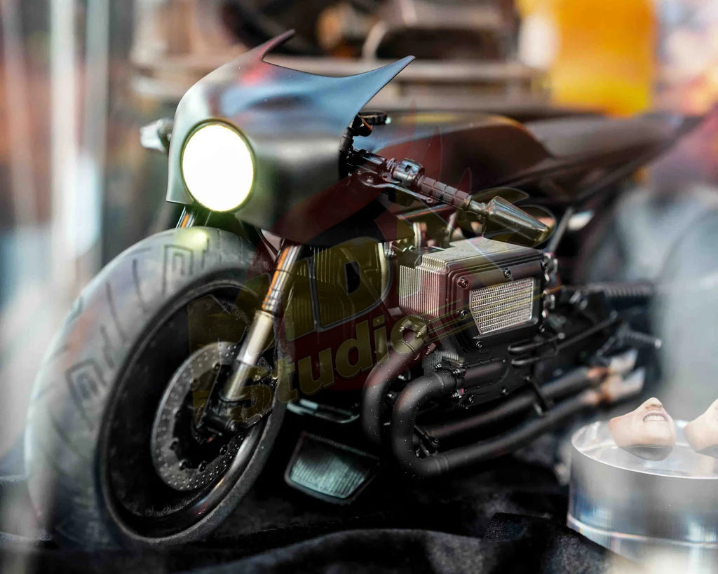 Brand New🔥 Hot Toys 1/6 Scale DC The Batman Batcycle Collectible Vehicle (MMS642)