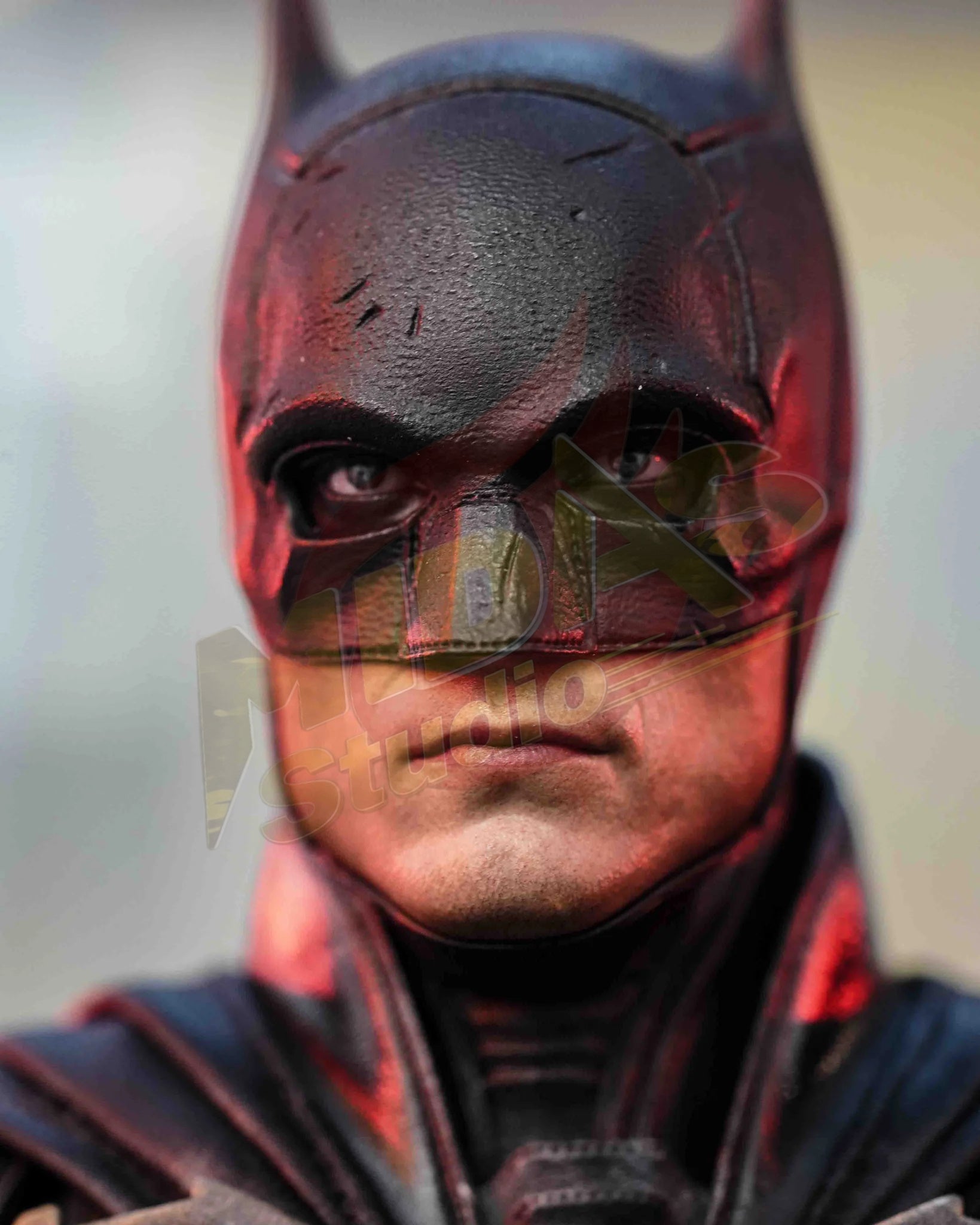 Brand New🔥 Hot Toys 1/6 Scale DC The Batman (Regular Edition) Collectible Figure (MMS638)