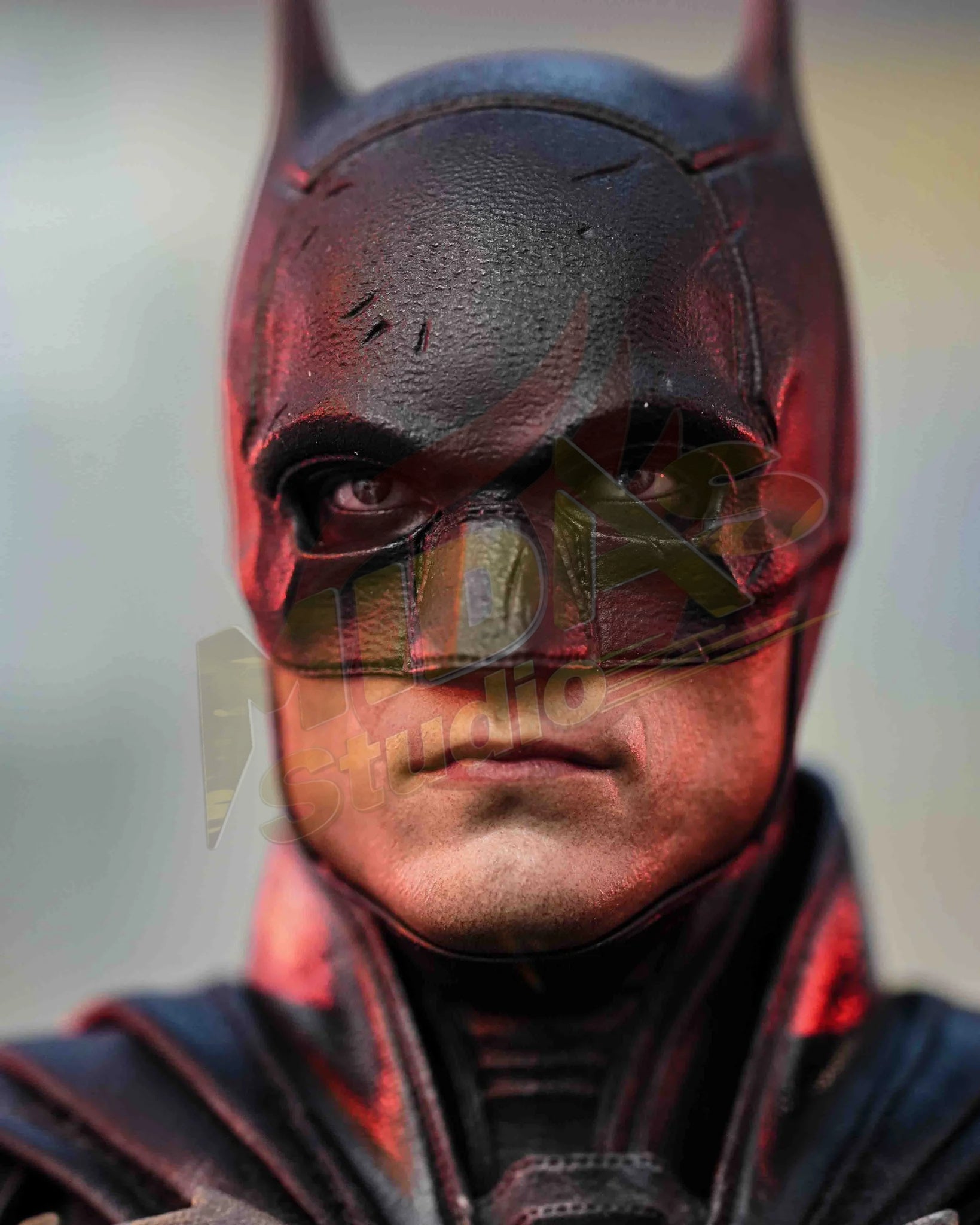 Brand New🔥 Hot Toys 1/6 Scale DC The Batman (Regular Edition) Collectible Figure (MMS638)