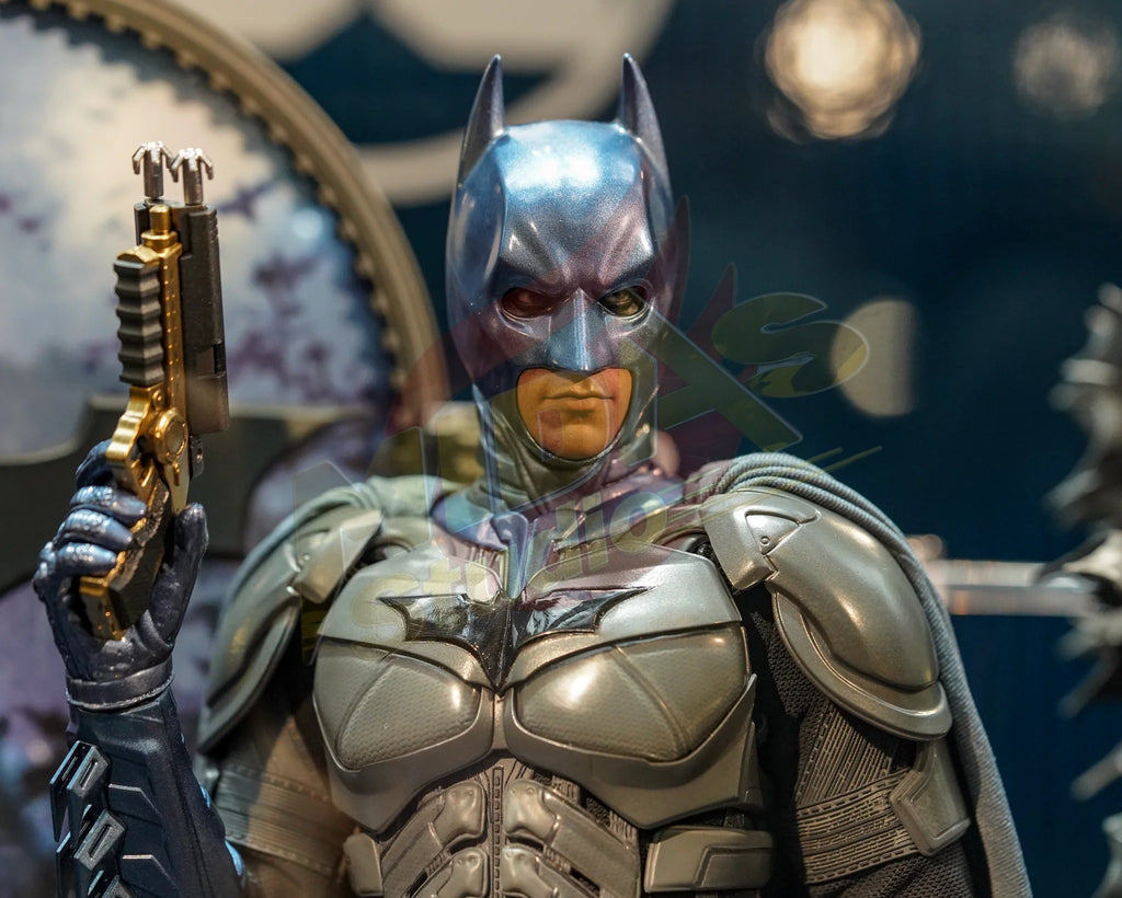 Brand New🔥 Hot Toys 1/6 Scale WB 100 Batman Collectible Figure (Exclusive Edition, Worldwide 500PCS, MMS697)