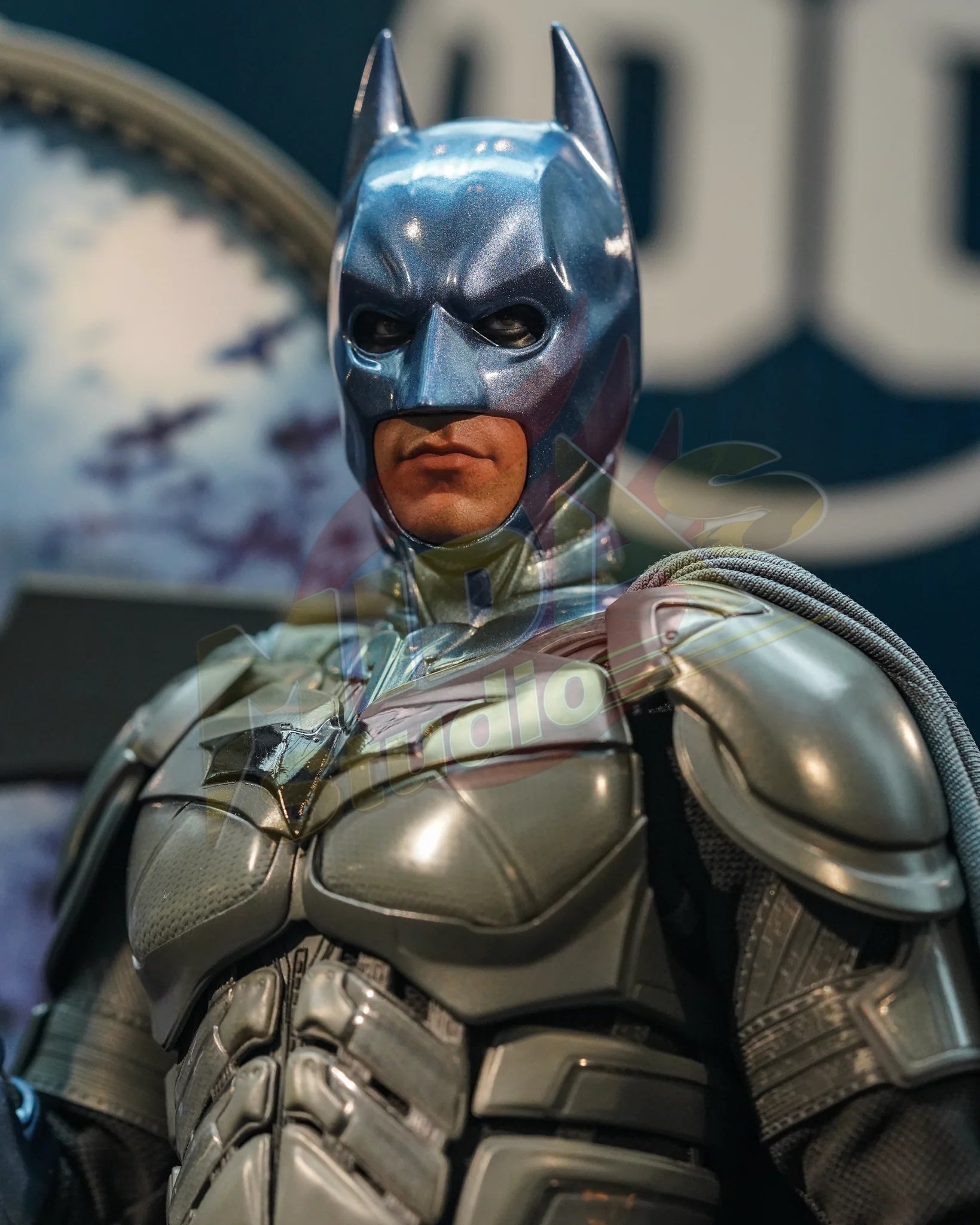 Brand New🔥 Hot Toys 1/6 Scale WB 100 Batman Collectible Figure (Exclusive Edition, Worldwide 500PCS, MMS697)