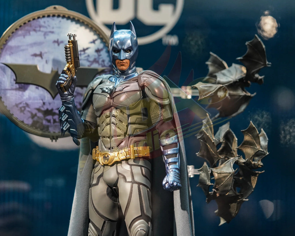 Brand New🔥 Hot Toys 1/6 Scale WB 100 Batman Collectible Figure (Exclusive Edition, Worldwide 500PCS, MMS697)