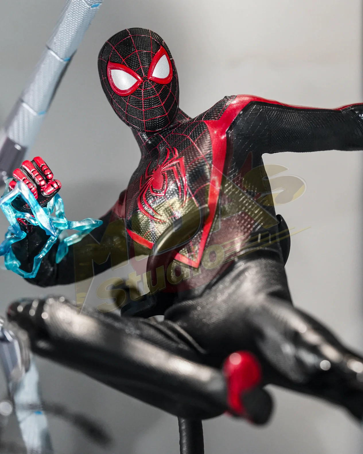Brand New🔥 Hot Toys 1/6 Scale Marvel’s Spider-Man 2 Miles Morales (Upgraded Suit) Collectible Figure (VGM55, Limited 300 Pieces in Hong Kong)