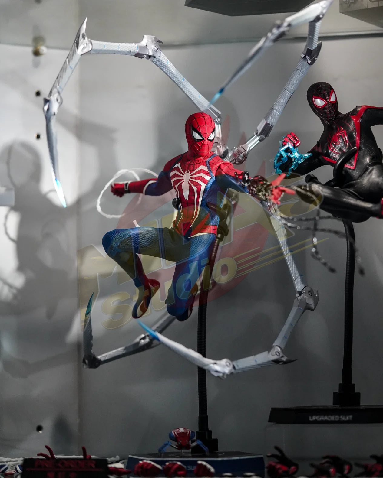 Brand New🔥 Hot Toys 1/6 Scale Marvel’s Spider-Man 2 Peter Parker (Advanced Suit 2.0) Collectible Figure (VGM54, Limited 300 Pieces in Hong Kong)