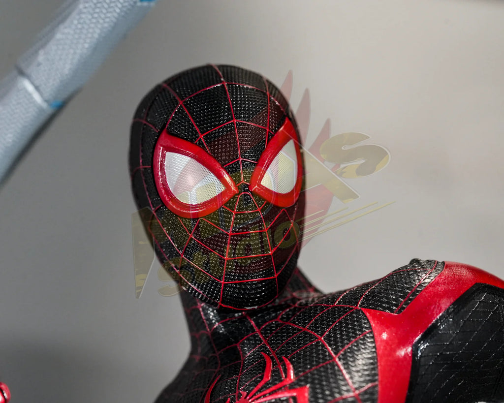 Brand New🔥 Hot Toys 1/6 Scale Marvel’s Spider-Man 2 Miles Morales (Upgraded Suit) Collectible Figure (VGM55, Limited 300 Pieces in Hong Kong)