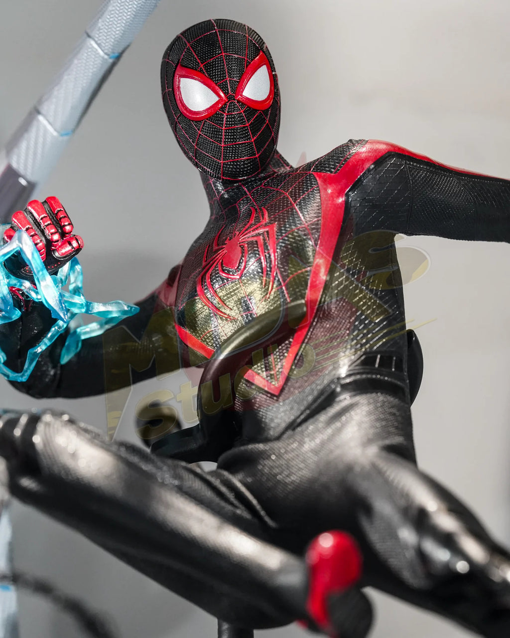 Brand New🔥 Hot Toys 1/6 Scale Marvel’s Spider-Man 2 Miles Morales (Upgraded Suit) Collectible Figure (VGM55, Limited 300 Pieces in Hong Kong)