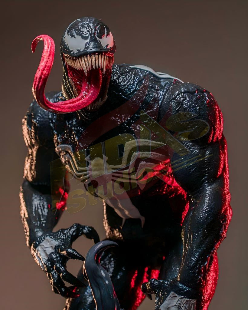 Brand New🔥 Hot Toys 1/6 Scale Marvel Comics - Venom Collectible Figure (CMS023)