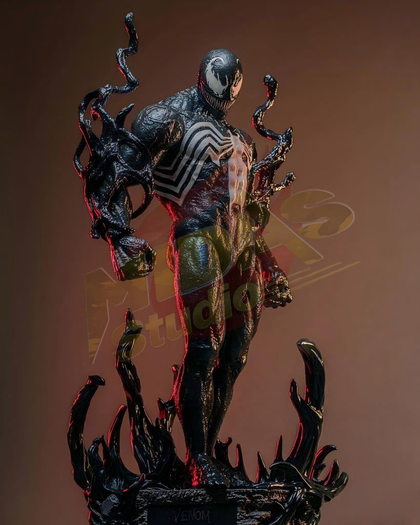 Brand New🔥 Hot Toys 1/6 Scale Marvel Comics - Venom Collectible Figure (CMS023)