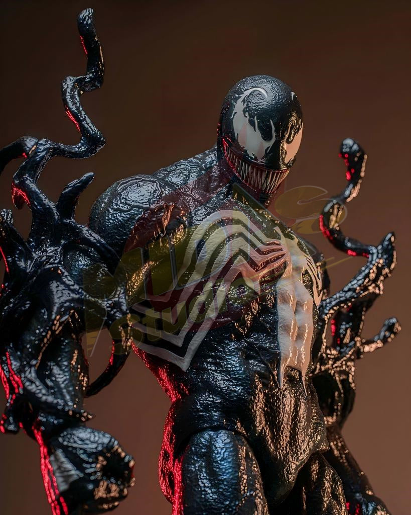 Brand New🔥 Hot Toys 1/6 Scale Marvel Comics - Venom Collectible Figure (CMS023)
