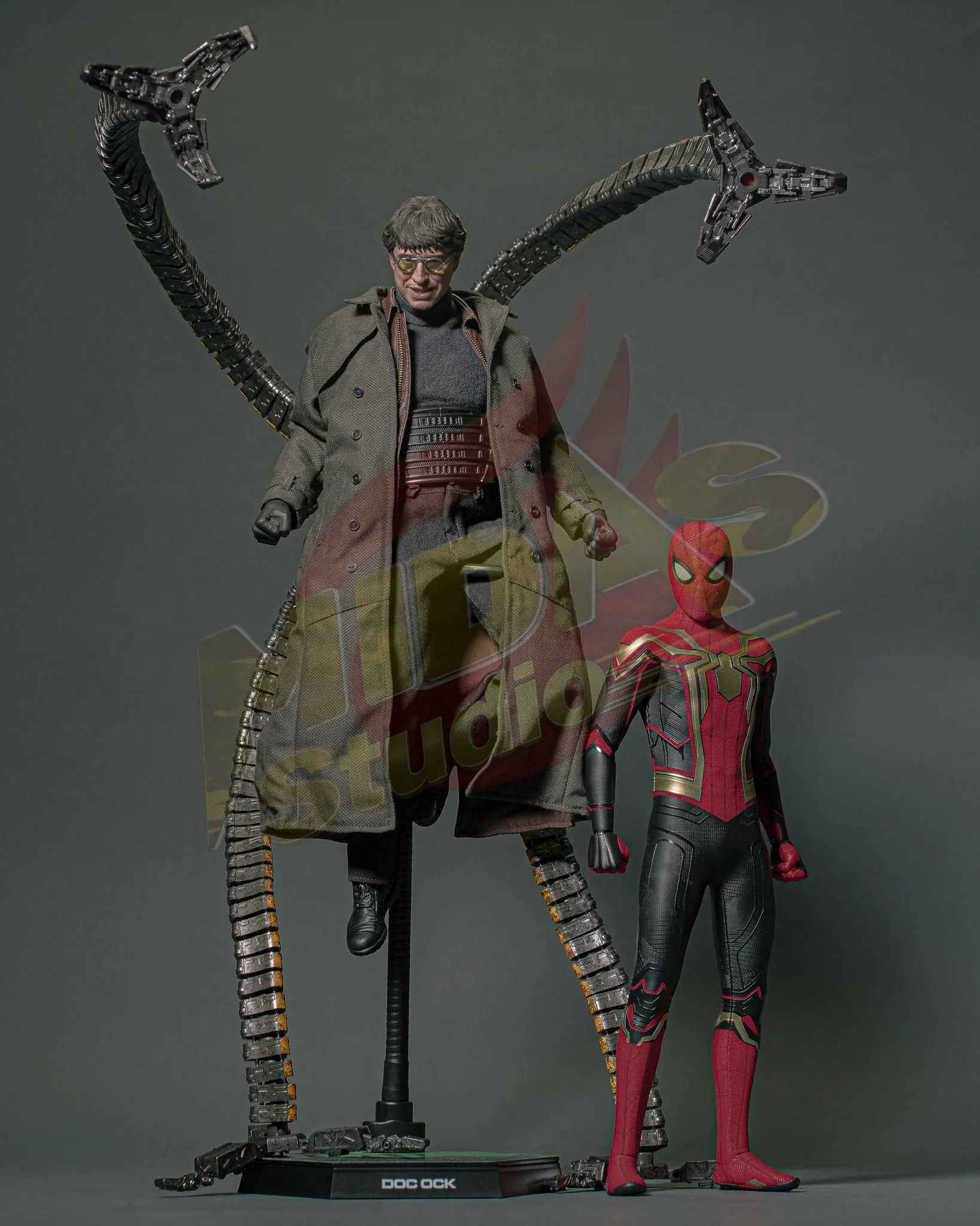 Brand New🔥 Hot Toys 1/6 Scale Spider-Man: No Way Home Doc Ock Collectible Figure (Deluxe Edition, MMS633)