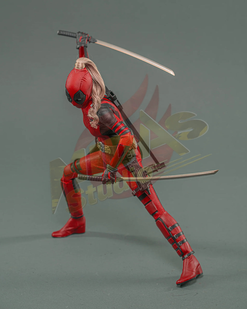 Brand New🔥 Hot Toys 1/6 Scale Marvel Deadpool & Wolverine Ladypool Collectible Figure (MMS747)